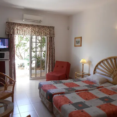 Pensionat Dona Ana Garden Lagos