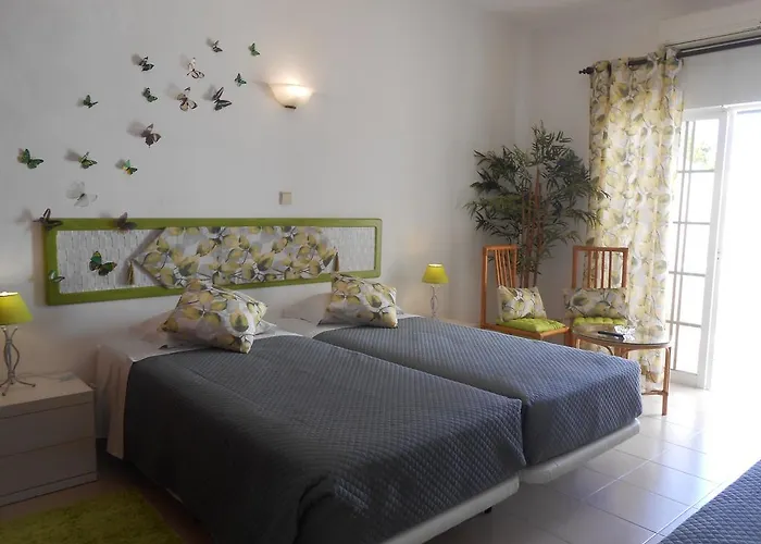 ゲストハウス Dona Ana Garden ラゴス