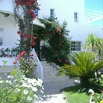 Dona Ana Garden 3* Lagos