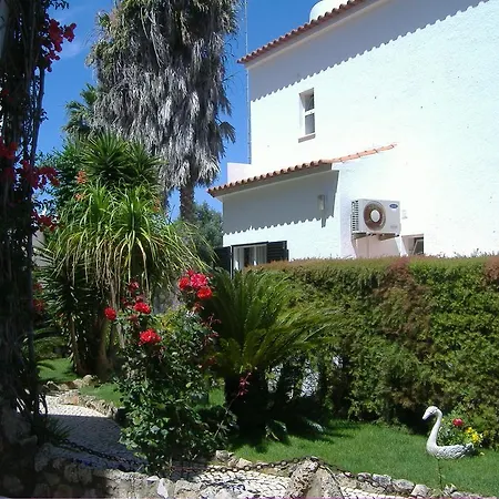 Dona Ana Garden Πανσιόν 3*